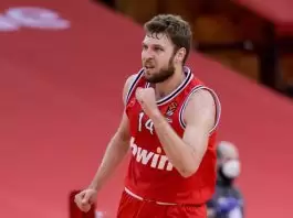 Sasha Vezenkov: Nikola Milutinov one of EuroLeague’s best Sasha Vezenkov Olympiacos