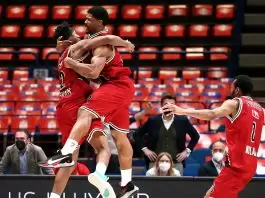 Denzel Valentine joins Milan until season end