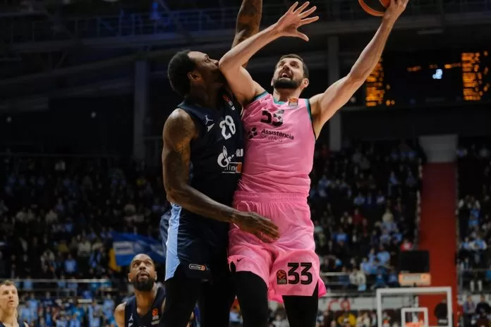 Nikola Mirotic FC Barcelona Zenit