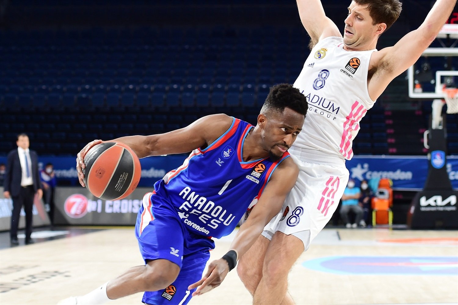 Rodrigue Beaubois Anadolu Efes Real Madrid