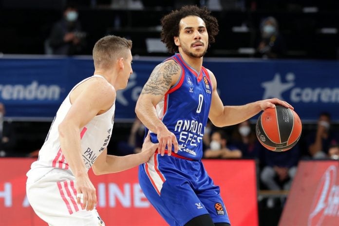 Shane Larkin Anadolu Efes Real Madrid