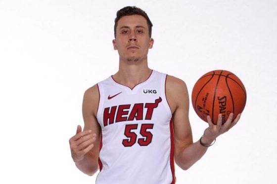 Duncan Robinson becomes fastest player to hit 500 3-pointers in NBA history