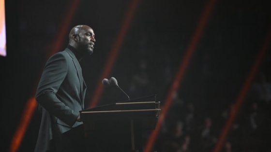 Kevin Garnett shouts out Tim Duncan and Kobe Bryant in his Hall of Fame speech