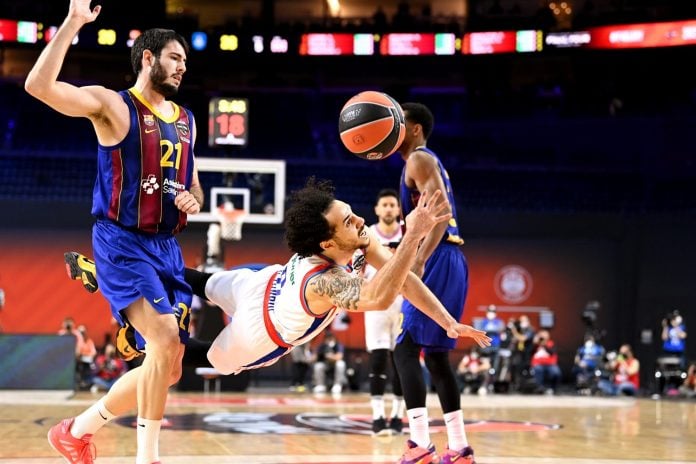 Shane Larkin Anadolu Efes FC Barcelona Championship Game