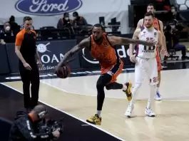 Derrick Williams Valencia