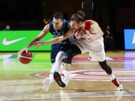 Kostas Papanikolaou reacts to Sasha Vezenkov and Kostas Sloukas leaving the team Kostas Sloukas Greece Turkey