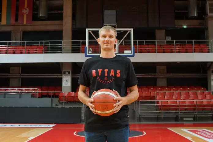 Vaidas Kariniauskas Vaidas Kariniauskas