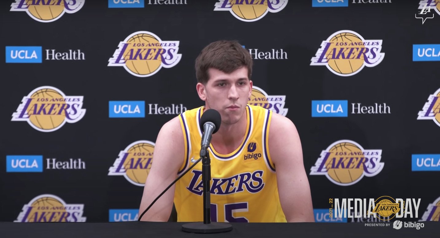 Frank Vogel on Lakers rookie Austin Reaves: “He’s played exceptionally well” Frank Vogel on Lakers rookie Austin Reaves: “He’s played exceptionally well”