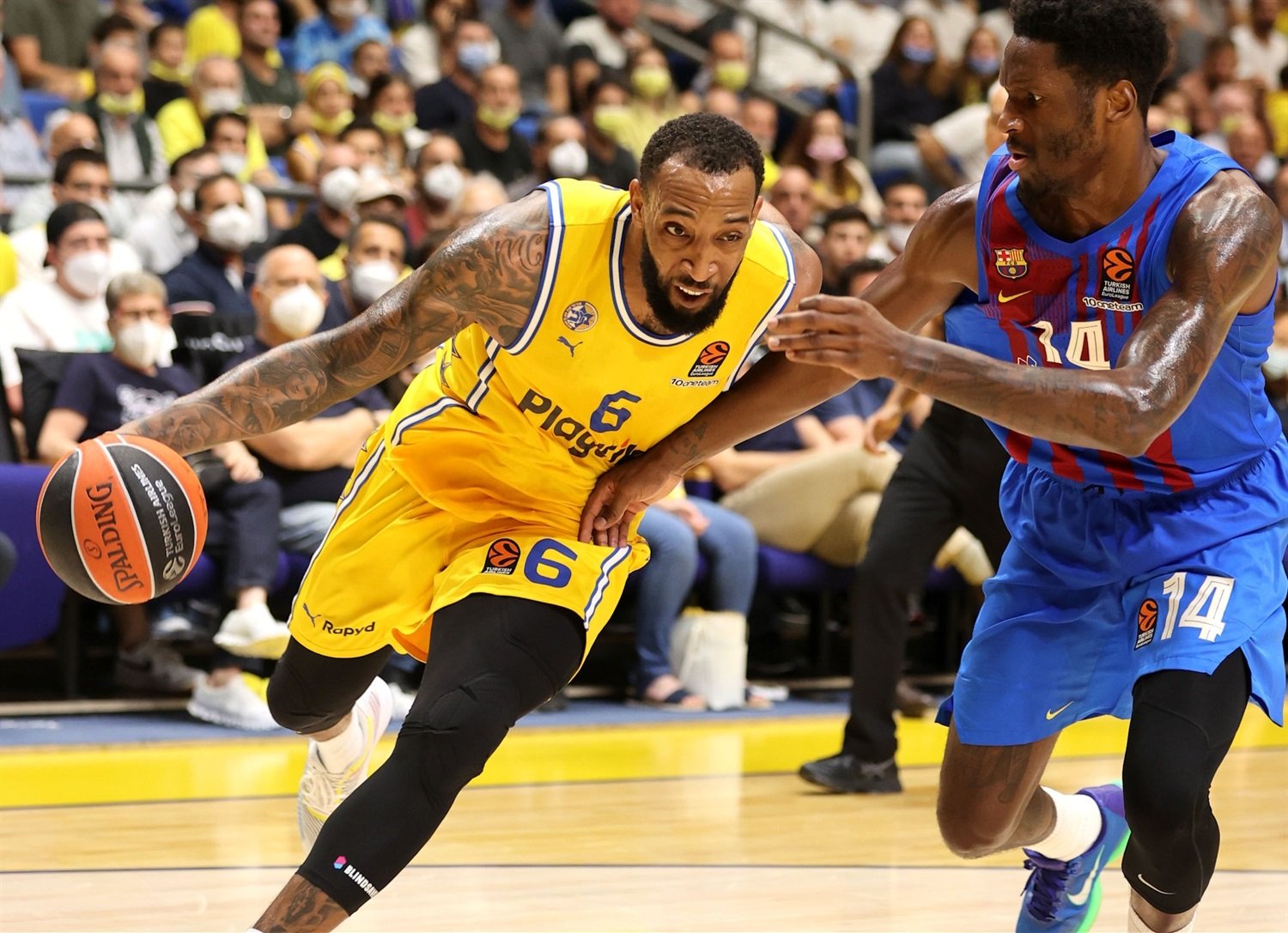 Derrick Williams Maccabi Tel-Aviv FC Barcelona