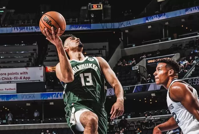 Milwaukee Bucks vs Memphis Grizzlies (1)
