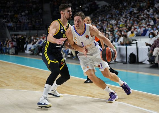 Real Madrid records statement win over Fenerbahce; Armani Milano maintains perfect record after Round 5