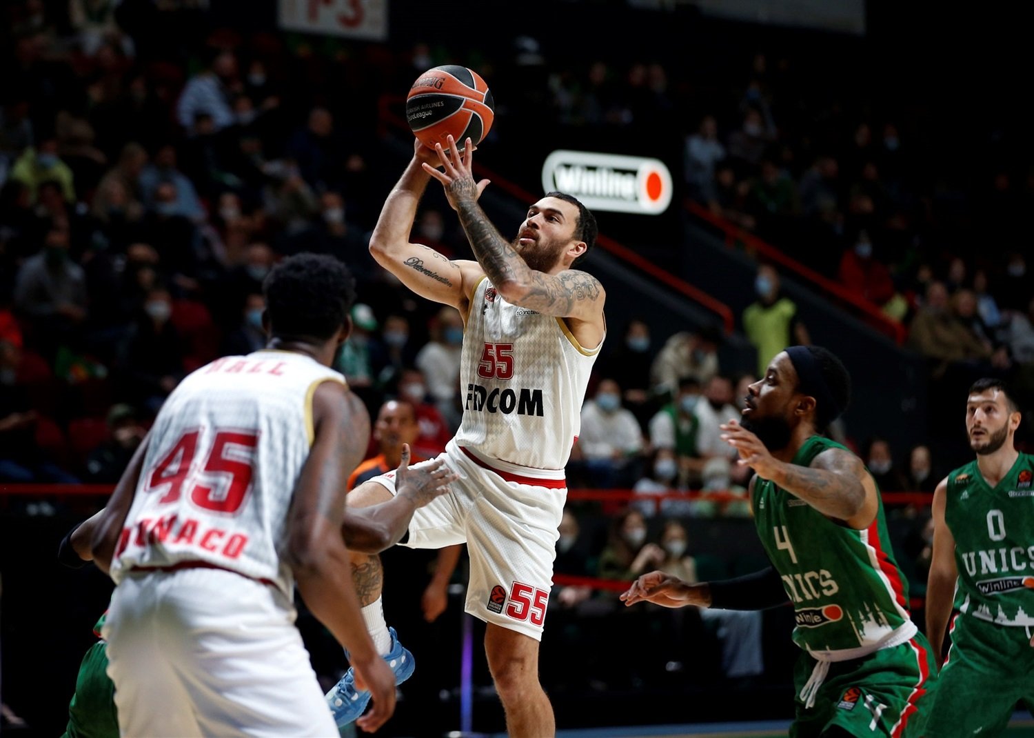 EUROLEAGUE: Dwayne Bacon’s jumper forces game 5 in Piraeus