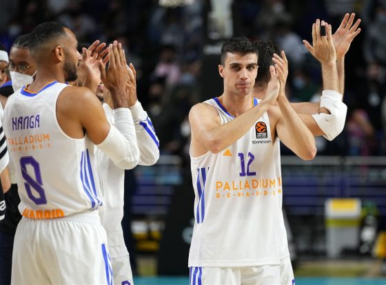 EuroLeague Diaries: Real Madrid continues tradition of playing teenagers; Daryl Macon Jr. destroys reigning champions Efes