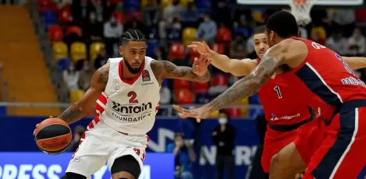 tyler-dorsey-olympiacos-piraeus-eb21