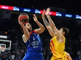 Shane Larkin Anadolu Efes FC Barcelona