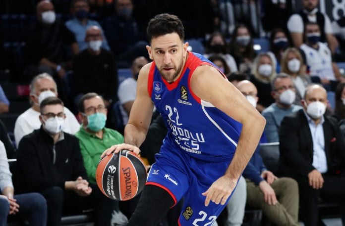 Vasilije Micic Anadolu Efes Baskonia