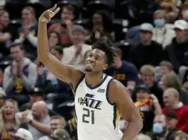 Hassan Whiteside Jazz Lakers
