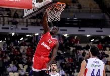 Moustapha Fall Olympiacos Anadolu Efes