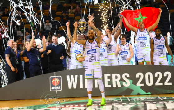 Phoenix rise to the challenge and win BBL Trophy
