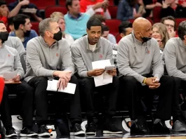 Jeff Hornacek, Will Weaver not returning as Rockets assistants next season