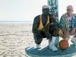 Professional dunker breaks down iconic dunks in movies