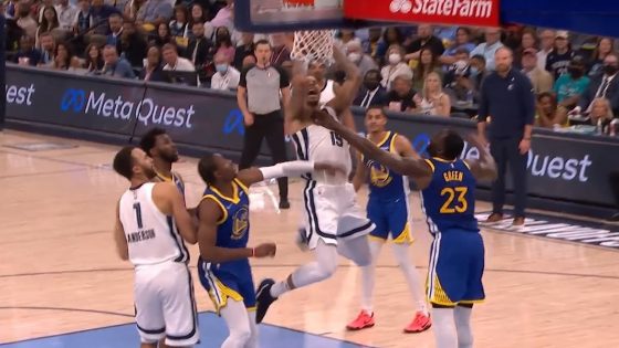 Draymond Green reacts to his flagrant foul on Brandon Clarke