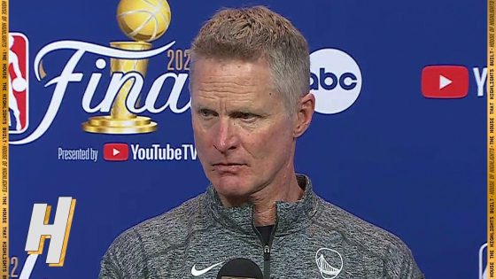 Steve Kerr reacts to Steph Curry going 0/9 from three in Game 5