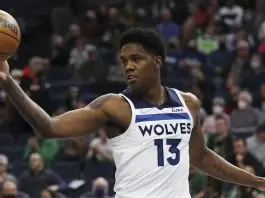 Timberwolves sign Nathan Knight
