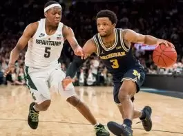 Magic sign Zavier Simpson