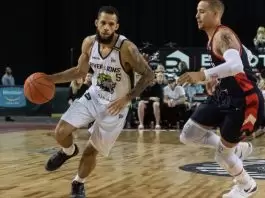 Pallacanestro Reggiana signs Kassius Robertson