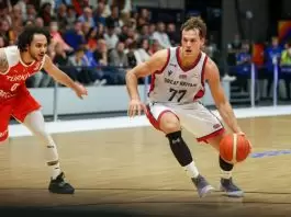 London Lions sign Devon Van Oostrum