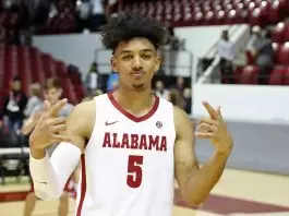 Thunder sign Jaden Shackelford