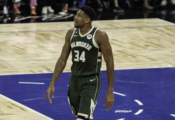 Jrue Holiday’s message to Giannis Antetokounmpo: “We got you”