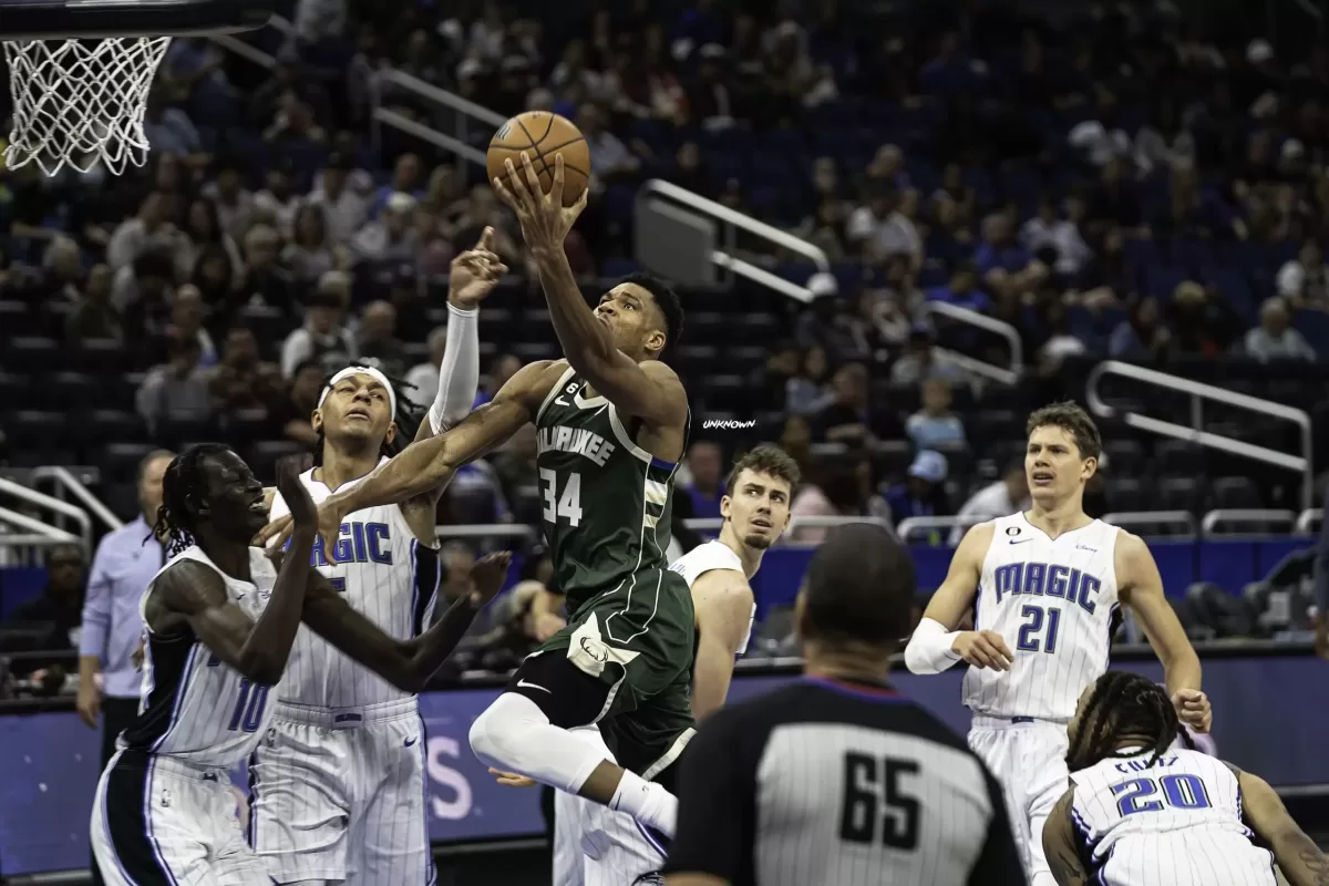 Giannis Antetokounmpo Giannis Antetokounmpo
