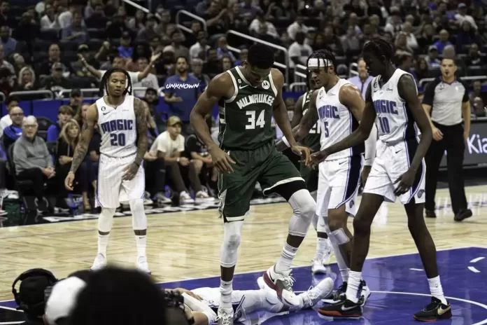 Giannis Antetokounmpo Giannis Antetokounmpo
