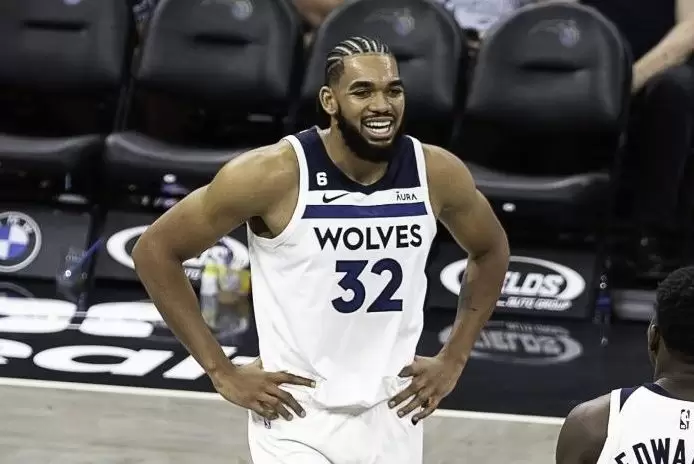 Allan Houston explains missing Karl-Anthony Towns’ wedding