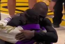 LeBron James and Shannon Sharpe have a moment after Lakers’ win vs. Hawks