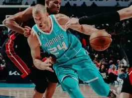 Spurs add Mason Plumlee on a 10-day contract