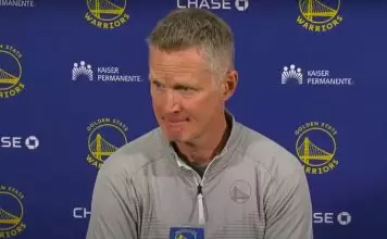 Roger Federer takes selfies with Steve Kerr lookalike at Warriors game