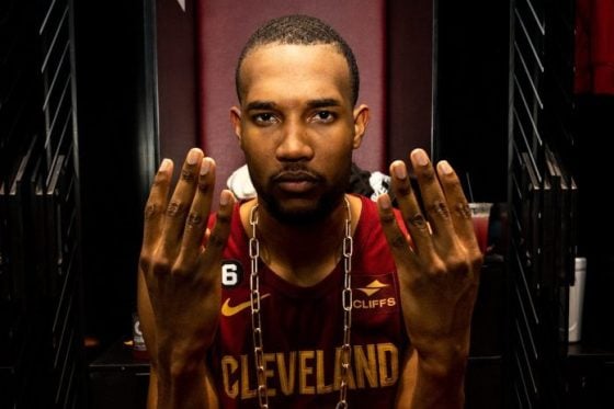 Evan Mobley wins 2024–25 DPOY