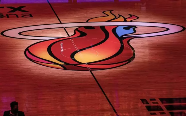 Heat waive Ian Schieffelin