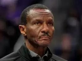 Lakers pursue Dwane Casey, Jacque Vaughn