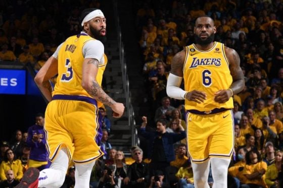 Lakers set to face Clippers with six players on injury report