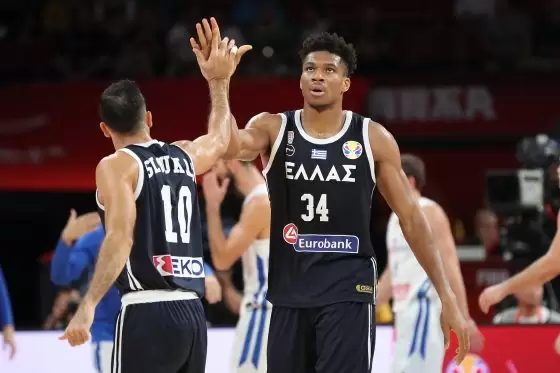 Giannis Antetokounmpo will join Greece national team for Olympic Qualifiers