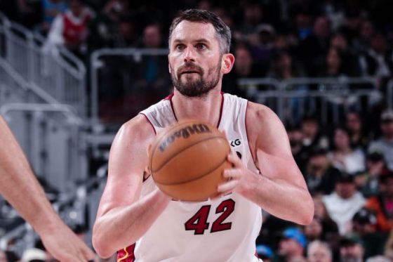 Kevin Love on Heat: “This is a great group to be a cheerleader for”