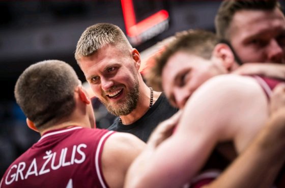 LOOK: Kristaps Porzingis celebrates as Latvia sends France packing from WC contention