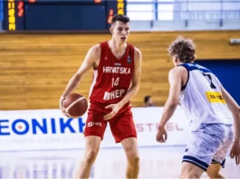 Kentucky adds Zvonimir Ivisic to deep roster