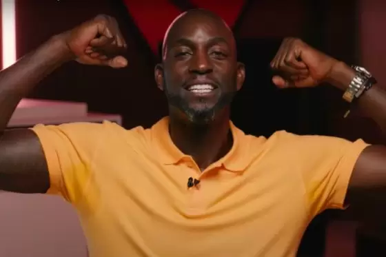 Kevin Garnett calls Lakers’ championship aspirations “delusional”