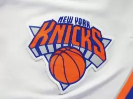 Knicks sign Jaden Akins