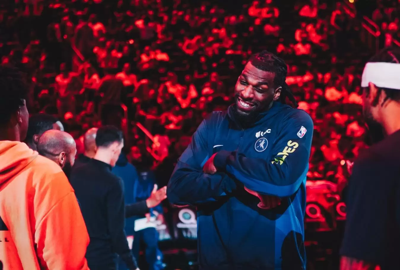 Naz Reid discusses his new Hornets teammates
